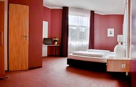 Hotel Columbus Frankfurt am Main Kültér fotó